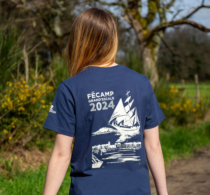 blue t-shirt with boat print on back 