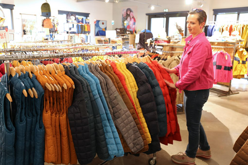 Sophie responsable magasin de Plescop