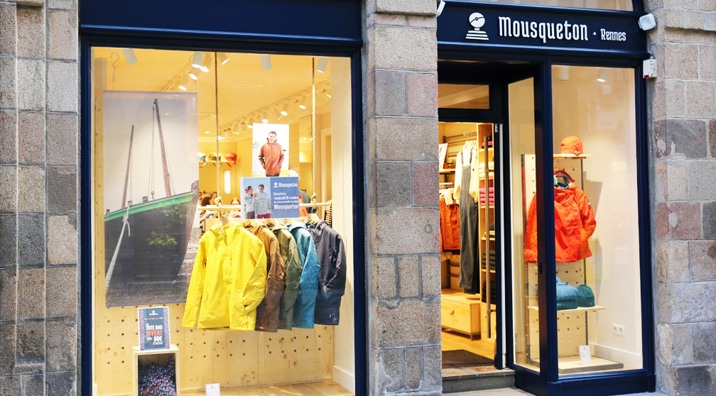 vitrine du magasin Mousqueton à Rennes